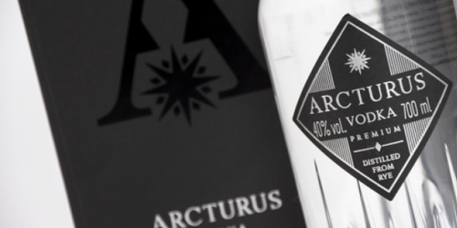 Jak powstaja luksusowa wódka Arcturus